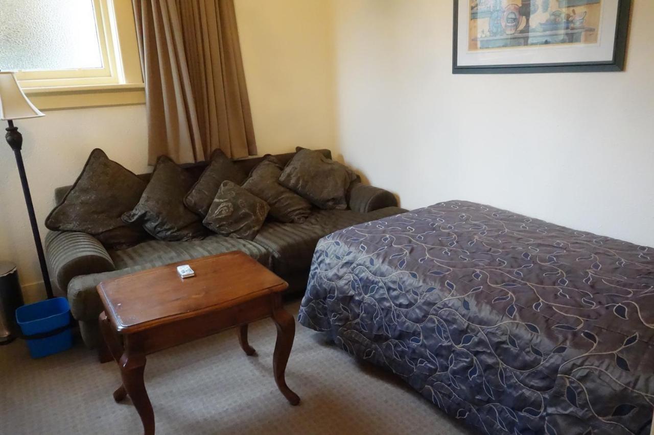 Hotel Manor Views NZ Huntly Zewnętrze zdjęcie