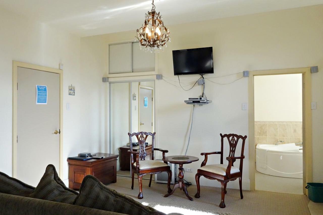 Hotel Manor Views NZ Huntly Zewnętrze zdjęcie